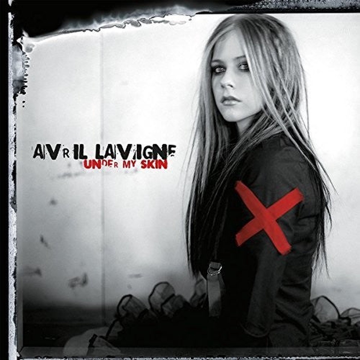AVRIL LAVIGNE 'UNDER MY SKIN' LP (Import)