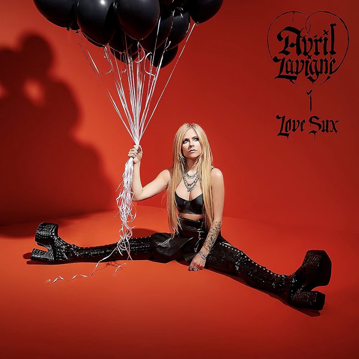 Lavigne, Avril - Love Sux