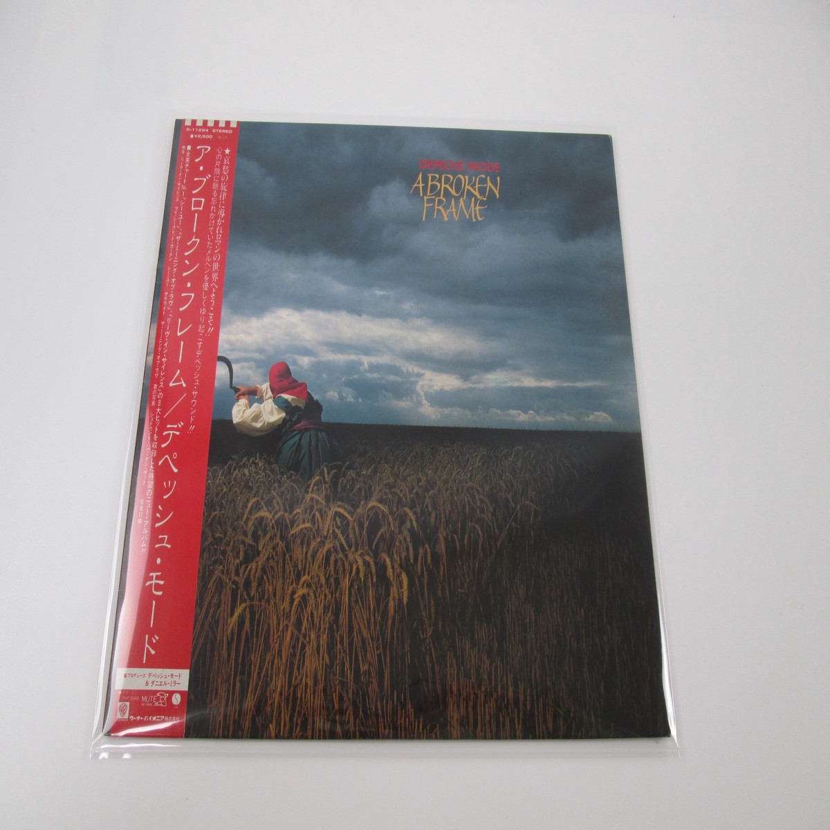 DEPECHE MODE A BROKEN FRAME SIRE P-11294 with OBI LP Vinyl Japan Ver
