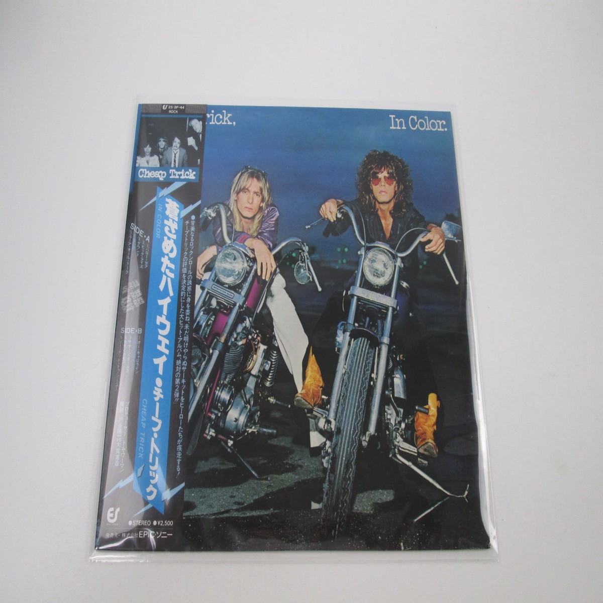 CHEAP TRICK IN COLOR EPIC 25 3P-44 with OBI Japan LP Vinyl
